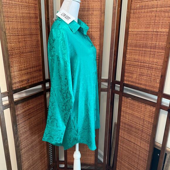 NWT 12th Tribe Green Silky Shirt Dress Long Sleeved Size Medium - Picture 4 of 11